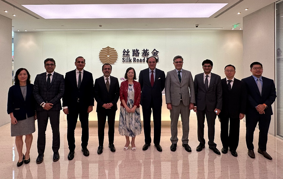 朱隽董事长会见巴基斯坦财政部长奥朗泽布和电力部长莱加里一行