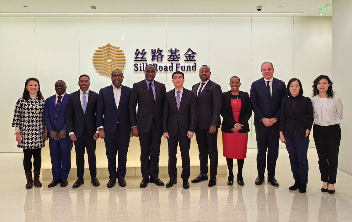 蔡学军总经理会见非洲金融公司总裁兼首席执行官祖拜鲁