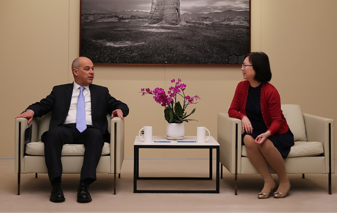 朱隽董事长会见阿根廷驻华大使